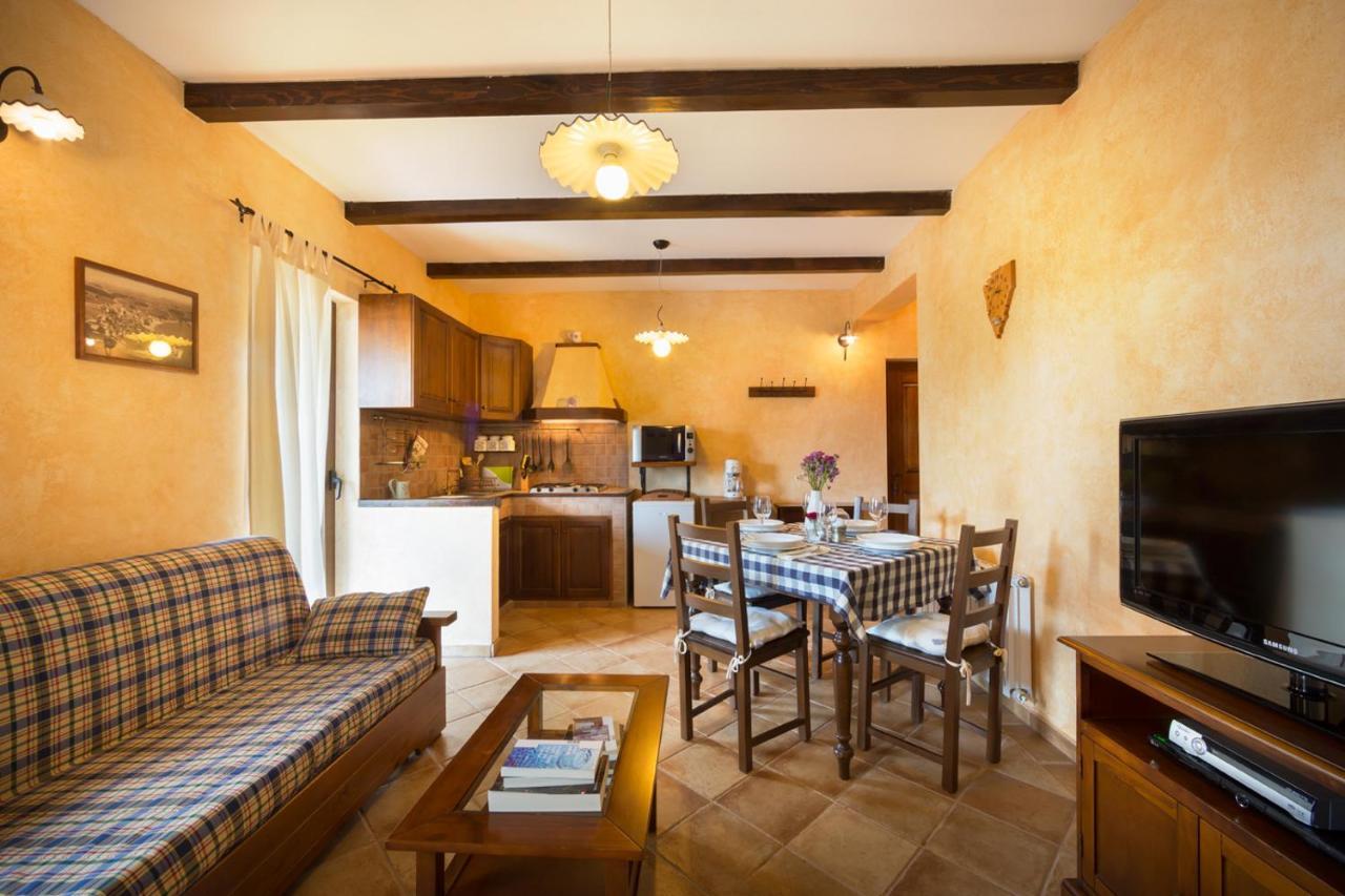 Apartmani Hrelja Labinci Buitenkant foto